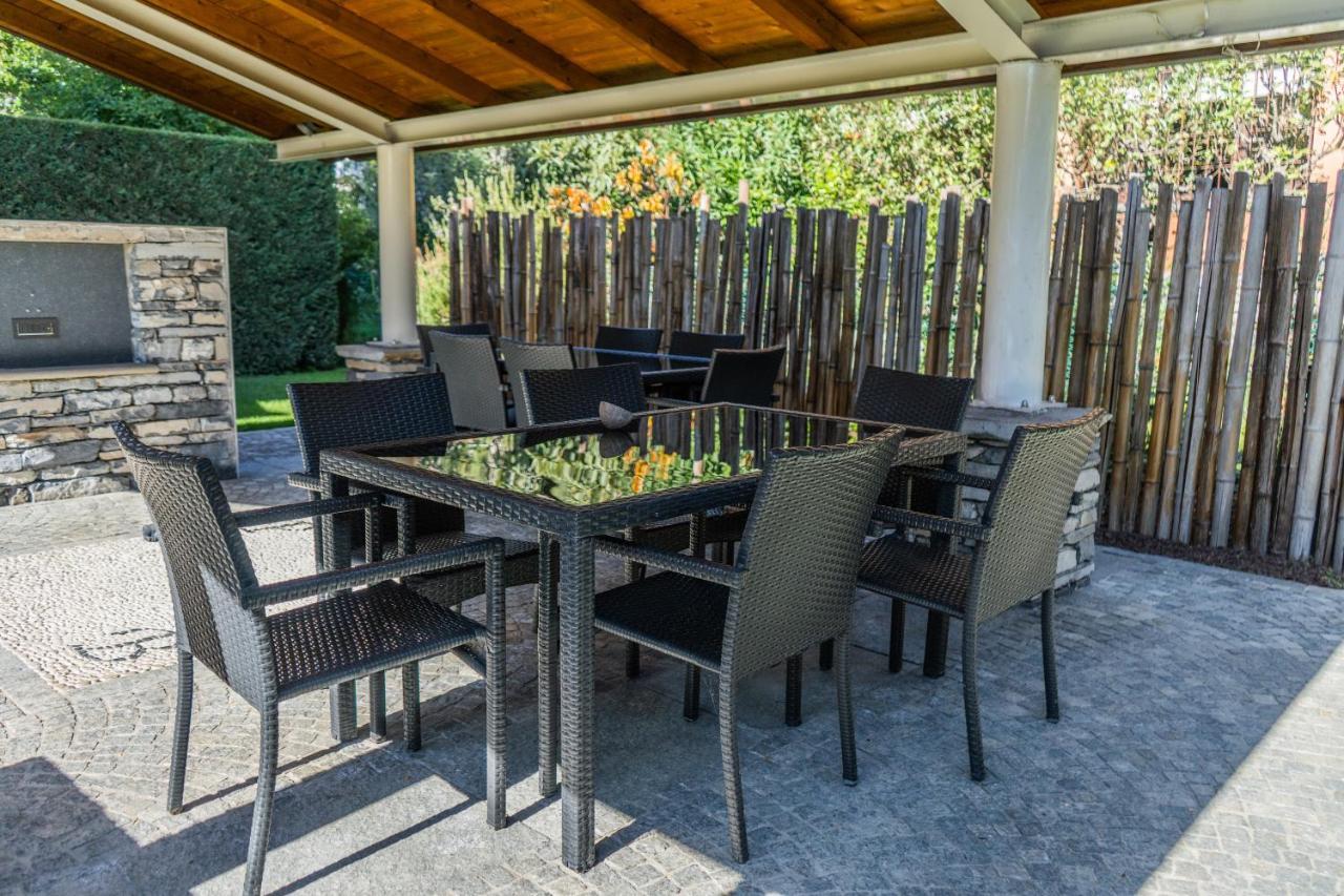 B&B Arcobaleno Longone al Segrino Екстериор снимка