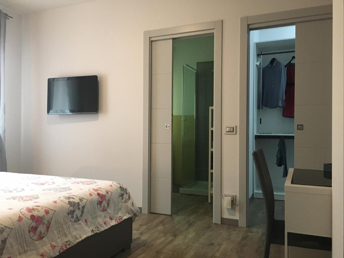 B&B Arcobaleno Longone al Segrino Екстериор снимка