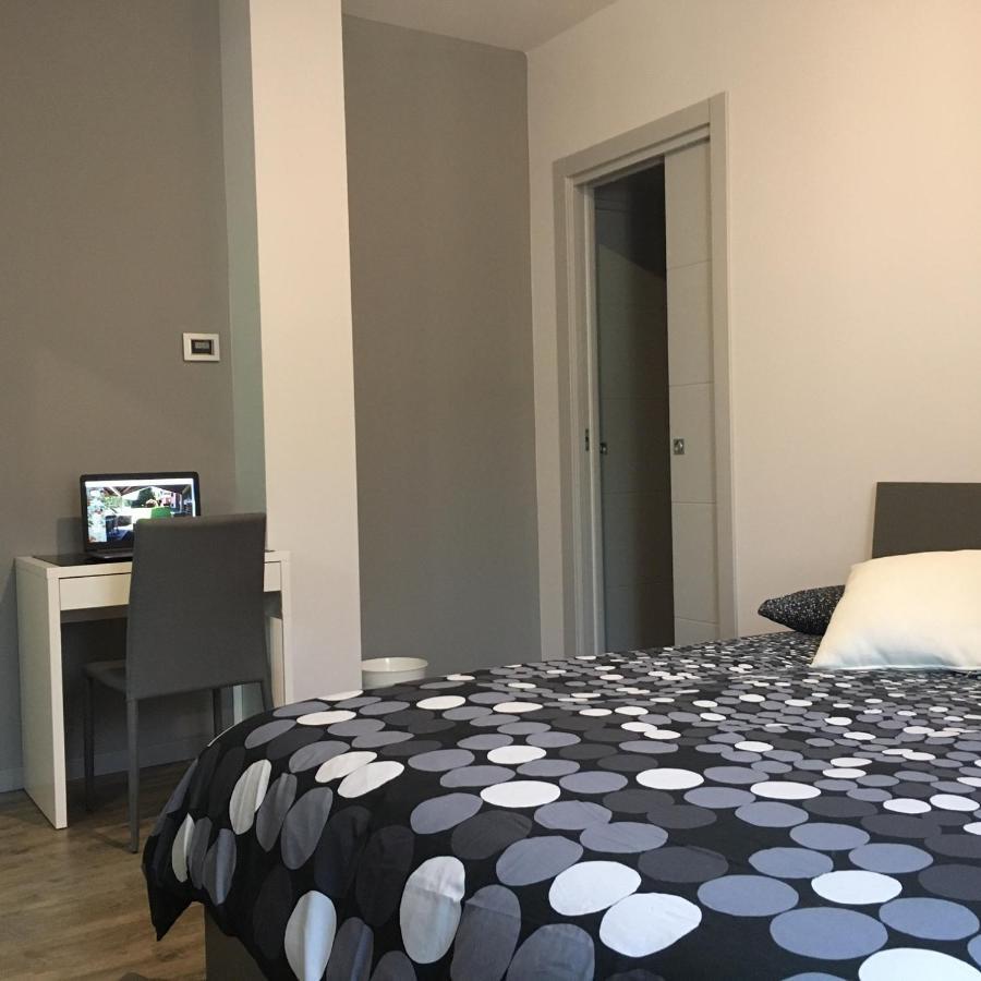 B&B Arcobaleno Longone al Segrino Екстериор снимка