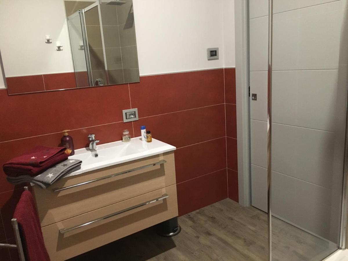 B&B Arcobaleno Longone al Segrino Екстериор снимка